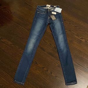 NWT FRAME Denim Le Skinny de Jeanne - size 23